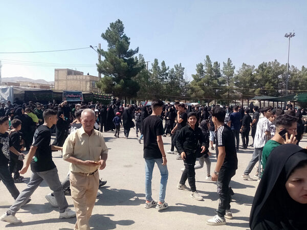 پیاده‌روی اربعین حسینی در شهرستان آباده 