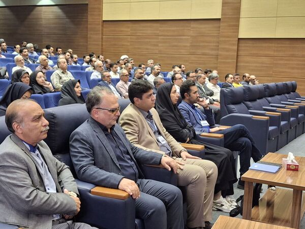 گردهمایی توانمندسازی مدیران مدارس شهرستان سمنان