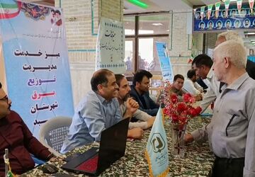 میز خدمت ادارات شهرستان میبد به مناسبت هفته دولت