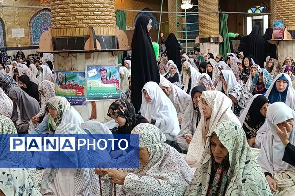 نماز جمعه عبادی سیاسی این هفته شهرستان‌قرچک