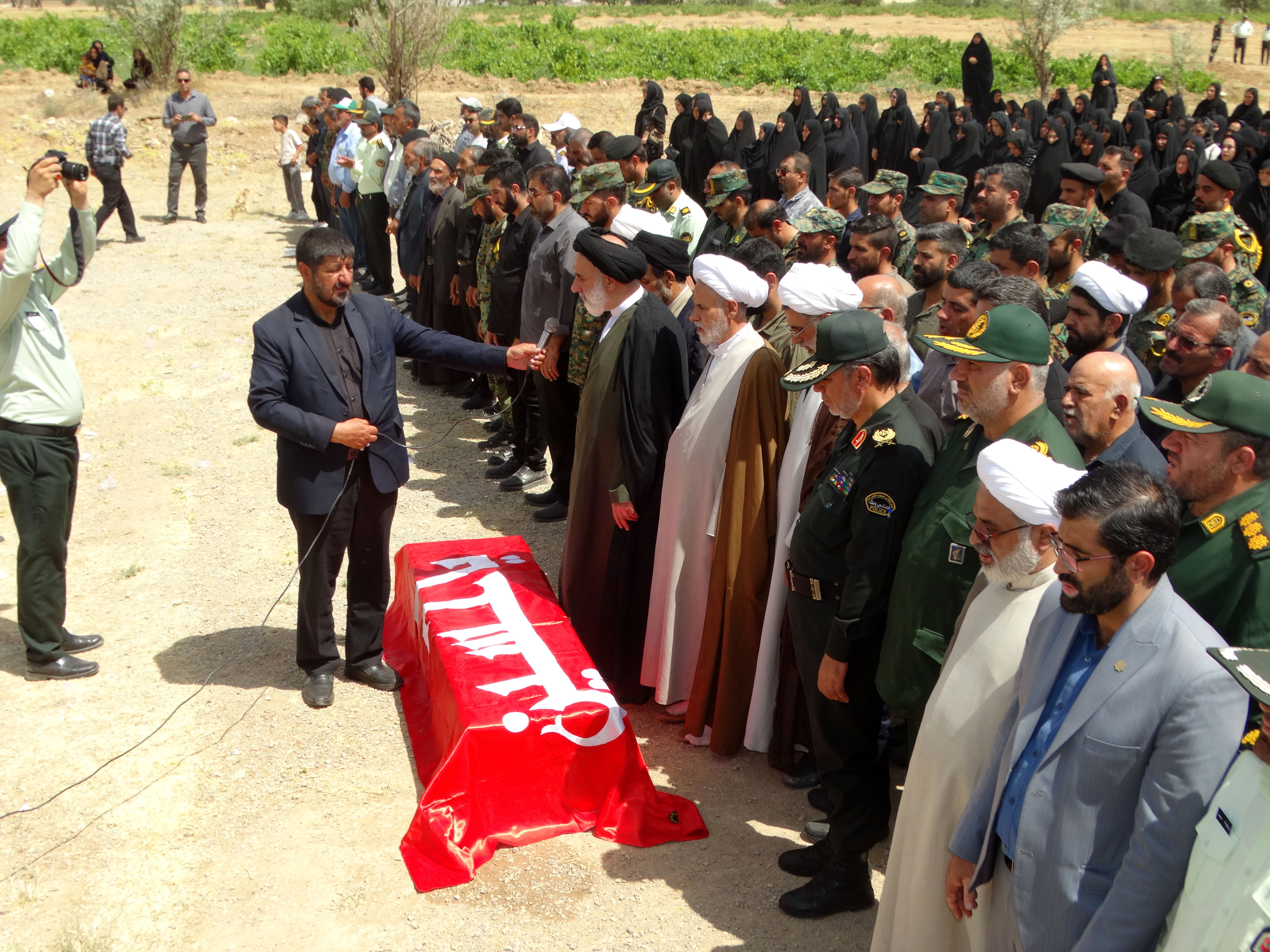 مراسم وداع با شهید «امین عسگری» در گهرو