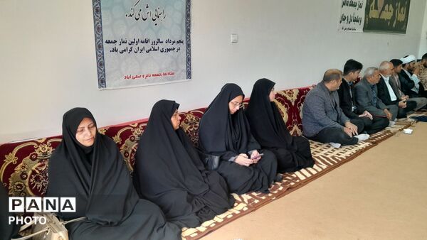 مسئولان شهر صفی آباددر جمع فرهنگیان؛ از دیدار با امام جمعه تا تجدید میثاق با شهدا 