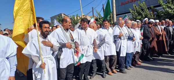 مردم شهرستان چرداول کفن پوشان جنایات رژیم صهیونیستی در غزه و لبنان را محکوم کردند