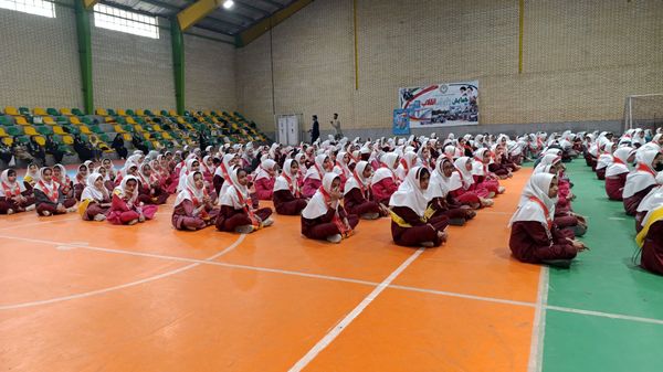 مانور تشکیلاتی یاوران انقلاب پیشتازان مقاومت در رودان 