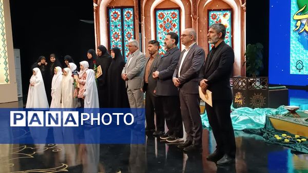 هم‌نوا شدن دل‌ها با آیات وحی در محفل انس با قرآن کریم