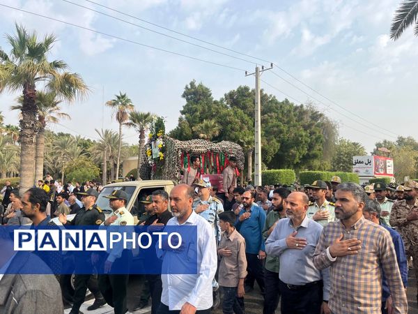 تشییع شهید مدافع امنیت در بندرعباس