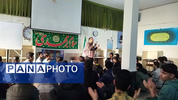 مراسم میلاد حضرت مهدی (عج) در دبیرستان شاهد ابوذر غفاری نیشابور 