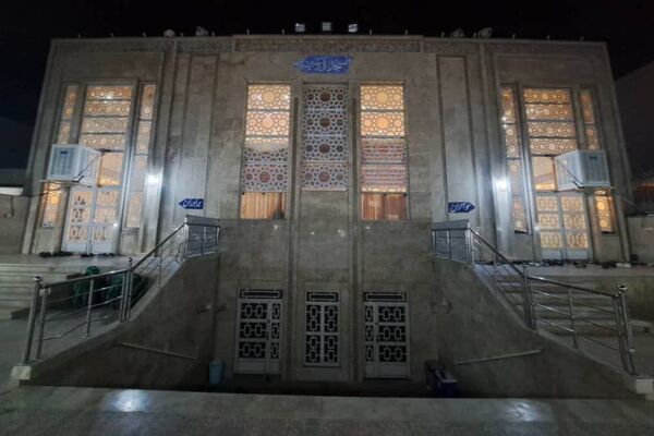 آموزش قرآن به افراد کم سواد یا بی سواد در مسجد آل یاسین 