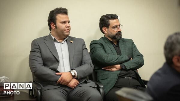 دیدار اعضای شورای روابط عمومی با نماینده ولی فقیه استان البرز