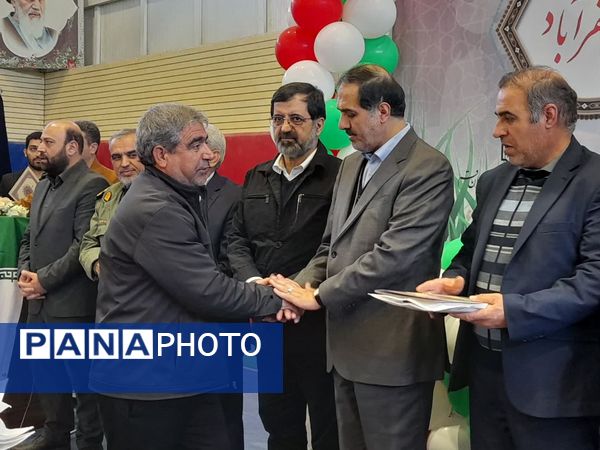 جلوه هایی از جشنواره خیرین مدرسه ساز شهرستان جعفرآباد