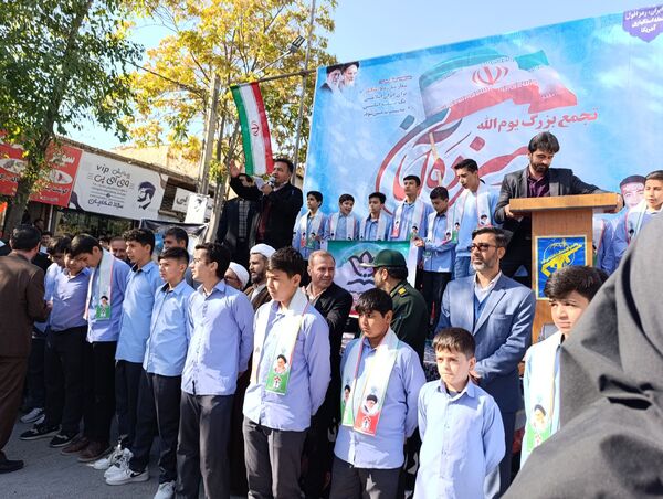 راهپیمایی روز ۱۳ آبان در شهرستان سملقان