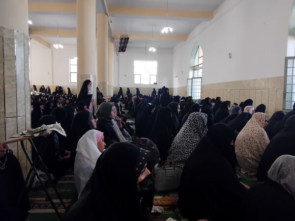 اقامه‌ نماز‌ عیدفطر در شهر وردنجان