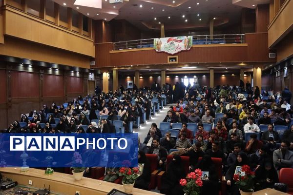 یادواره شهدا در فرهنگسرای مصلی‌نژاد ناحیه ۶ مشهد