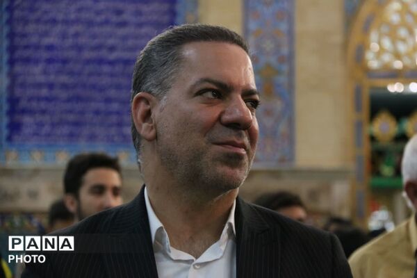 هفتمین اجلاس دانش‌آموزی نماز در یزد