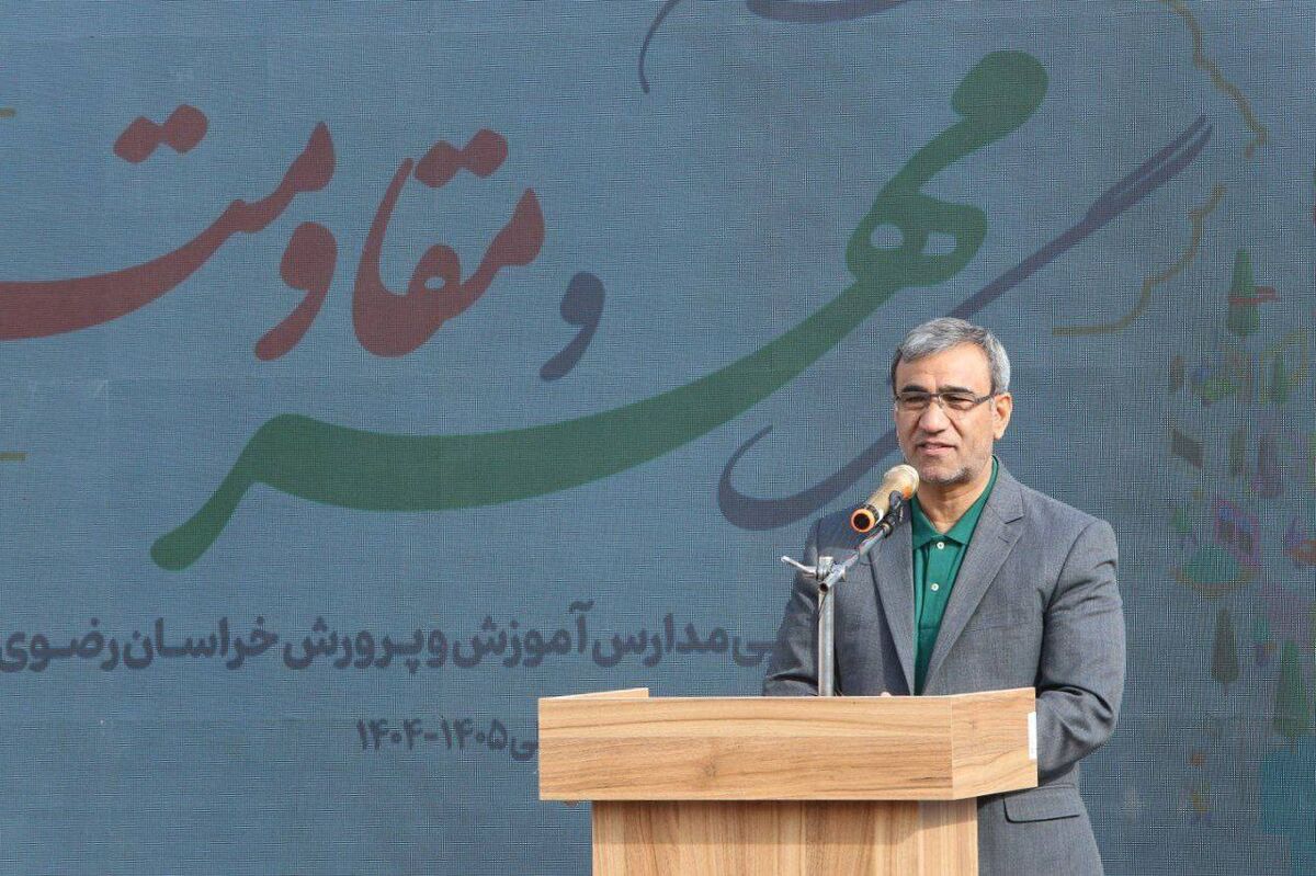 همنشینی میدان دانش و روحیه مقاومت، رمز اقتدار ملی است