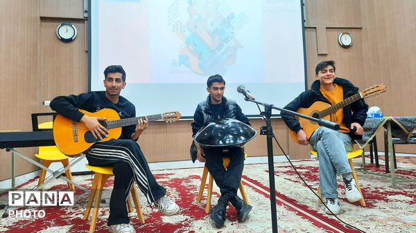 جشنواره فرهنگی وهنری فردا هنرهای اوایی در نیشابور 