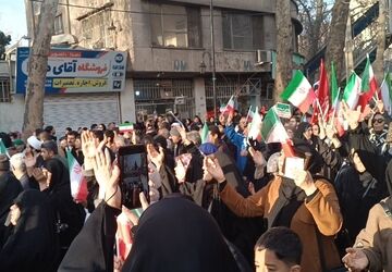 راهپیمایی یوم‌الله ۲۲ دی در کرج