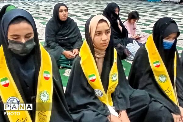 حضور پرشور فرهنگیان و دانش آموزان پیشتاز در نماز جمعه‌‌ بخش دیشموک