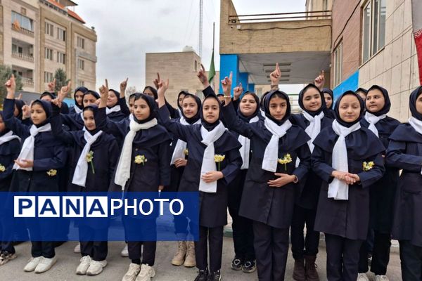 جشن ولادت منجی، در مدرسه مریم بهارستان دو