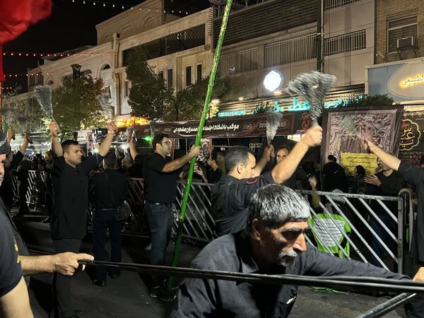 مراسم شب شهادت امام رئوف در مشهد مقدس 