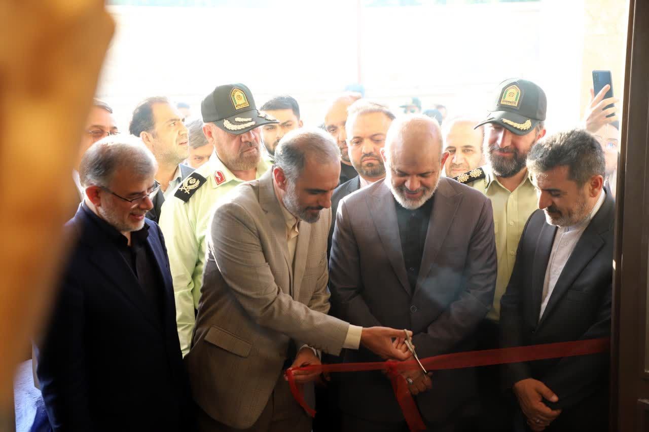 افتتاح پروژه بلوار شهید ناصربخت و تصفیه‌خانه ۳ حصار در البرز