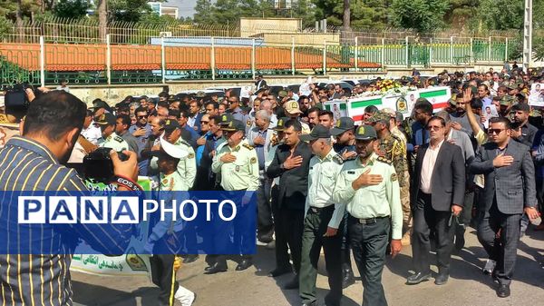 تشییع پیکر پاک شهید مدافع وطن احسان فرخیانی در یاسوج