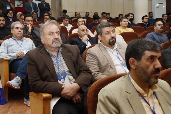 نخستین کنفرانس ملی چالش های مدیریت سرمایه انسانی در سازمان های بزرگ مقیاس