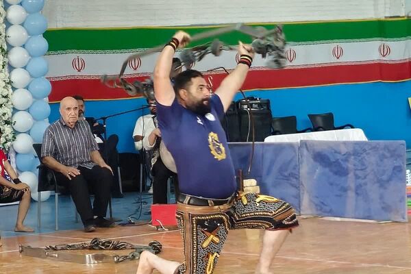 آیین افتتاحیه «میدان پویا» در قرچک
