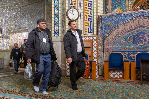 آیین معنوی اعتکاف در حرم مطهر رضوی- ۱