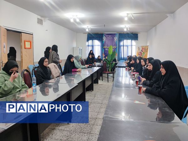 برگزاری مسابقات قرآن‌ و عترت دختران در سملقان