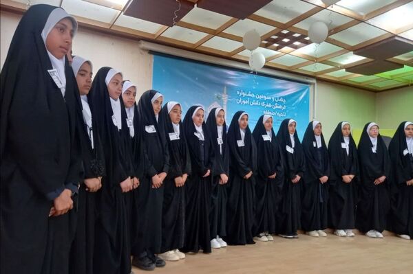 رقابتی از رنگ فرهنگ و هنر؛  هنرنمایی دانش‌آموزان در دیار شیخ جام