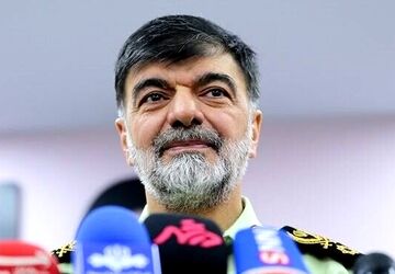 سردار رادان: هر پرچمی که از دست سرداری بر زمین می‌افتد سردار دیگری پرچم را به دست می‌گیرد