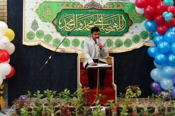 مسجدالقرآن غرق در شادی میلاد کریم اهل بیت(ع)