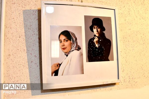 نمایشگاه آثار هنری در هنرستان کاردانش حافظ