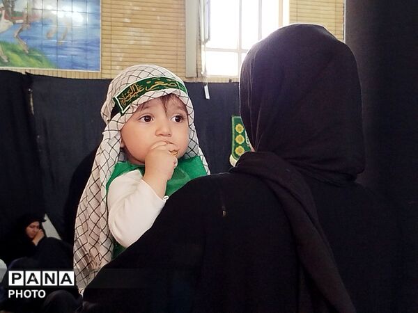 همایش شیرخوارگان حسینی شهرستان بن