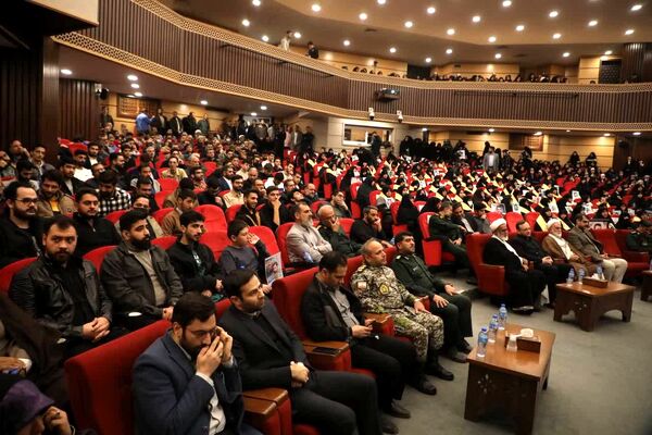 همایش تقدیر از مادران و همسران شهدا در دانشگاه قم