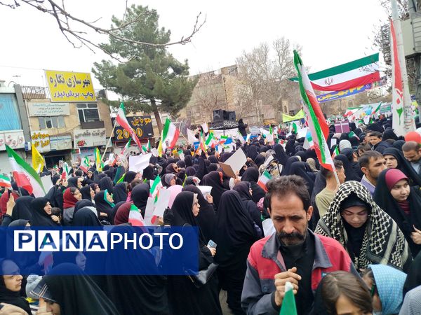 راهپیمایی 22 بهمن با حضور گسترده ای از مردم در شهرستان نیشابور
