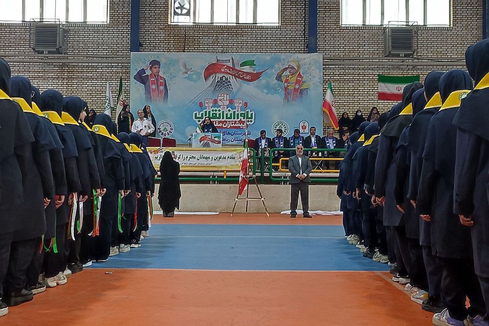 همایش بزرگ هزار نفری یاوران انقلاب و پیشتازان مقاومت در شهر جدید پرند