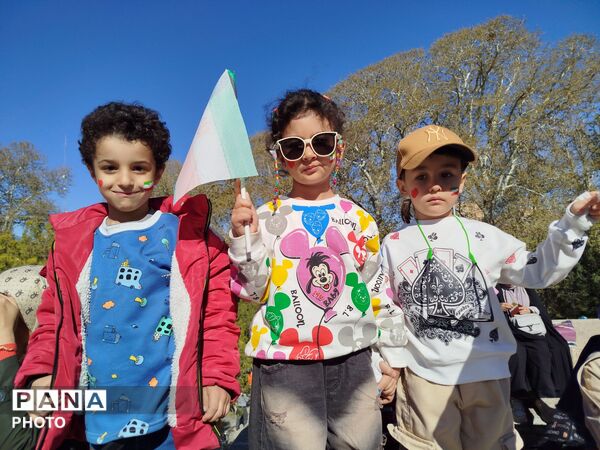 یادبود شهدای میناب