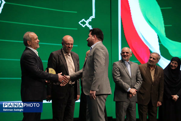 جشنواره ملی تحول در روش‌های آموزش و محیط یادگیری