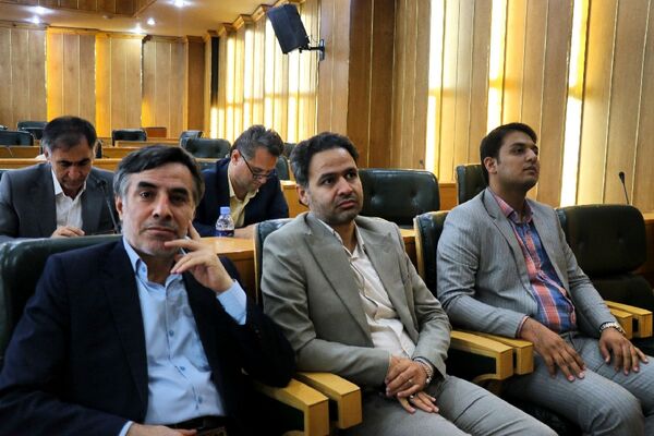 مراسم تقدیر از معاونان آموزشی سراسر کشور در مشهد