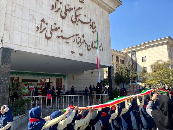 نسل انقلاب در کلاس مقاومت؛ روایتی از یادواره وطن‌یار