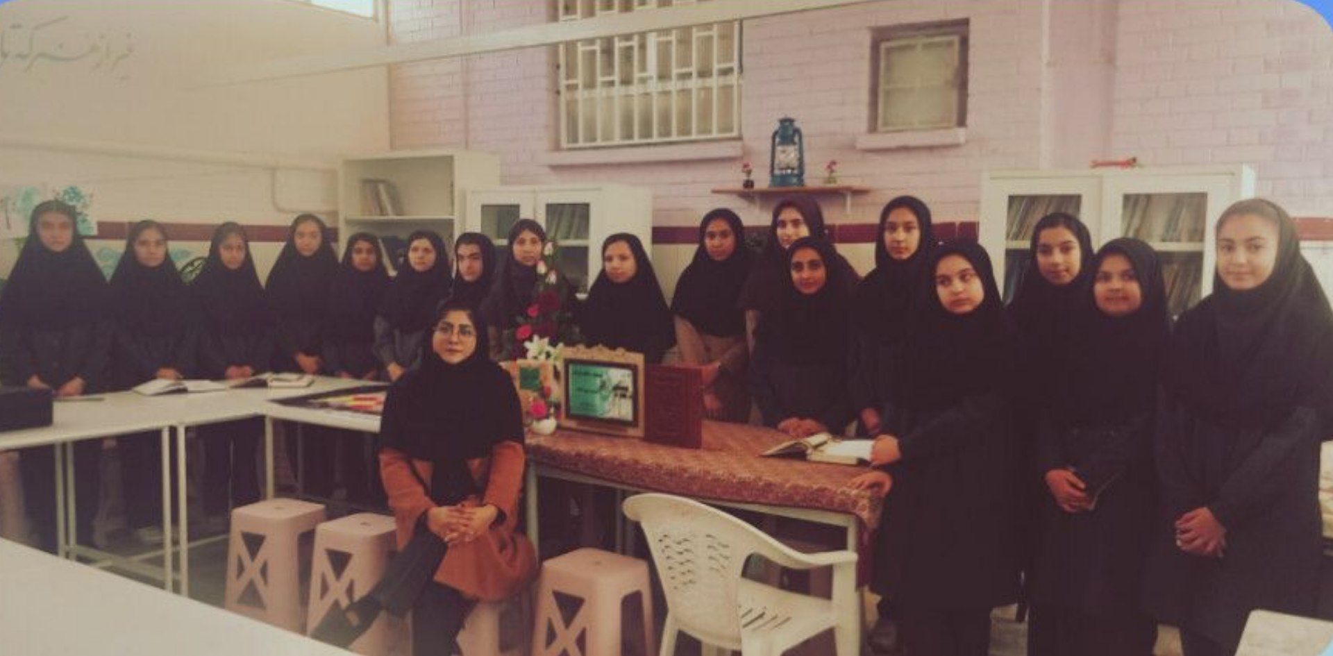 مسابقات حافظ خوانی در دبیرستان شهید محمدی پور خلیل آباد