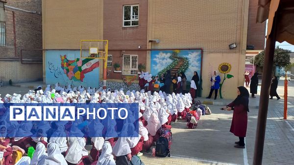 ولادت حضرت زینب (س) در دبستان شطیطه2