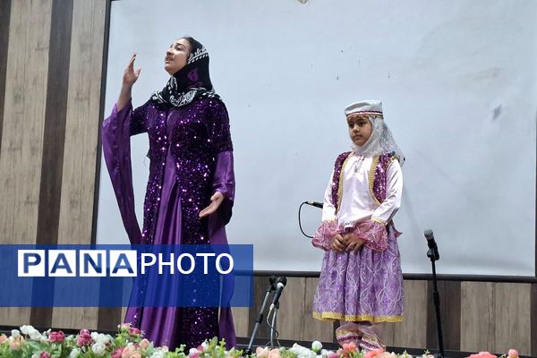 یلدا با نخستین جشنواره‌ هنرهای آوایی کانون ملائک در قرچک