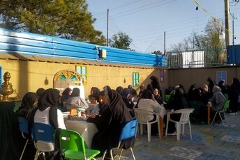 دورهمی در «پاتوق نوجوانان مبارز»