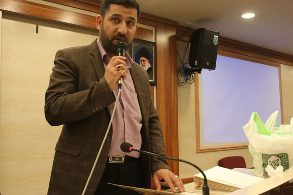 تقدیر از دانش‌آموزخبرنگاران برگزیده رویداد «فرزندان انقلاب» در قم