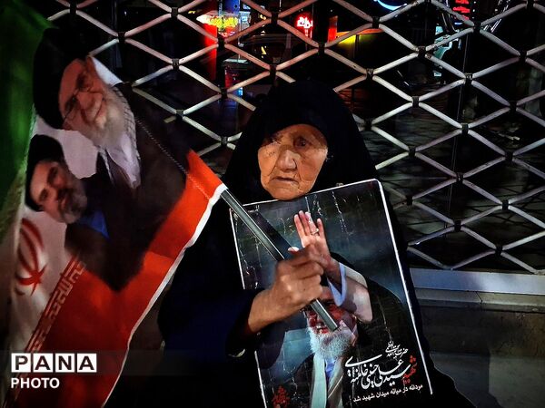 تا پای جان پای کار ایران