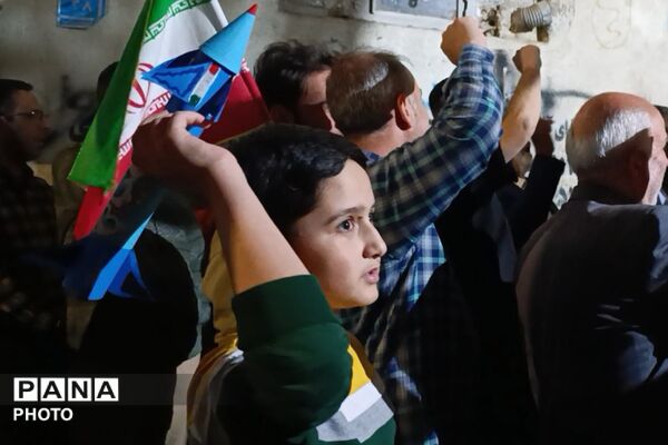 صدای پرتاب موشک‌های دستساز و کاغذی ملت ایران هراسی در دل دشمنان وطن