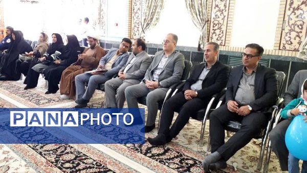 اجتماع بزرگ دانش‌آموزان در زیارتگاه شهید آیت الله مدرس(ره)